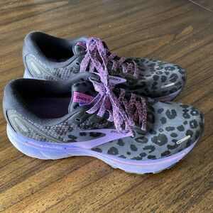 Brooks Ghost 14 Electric Cheetah Run Wild Women's Size 9 - Black Purple